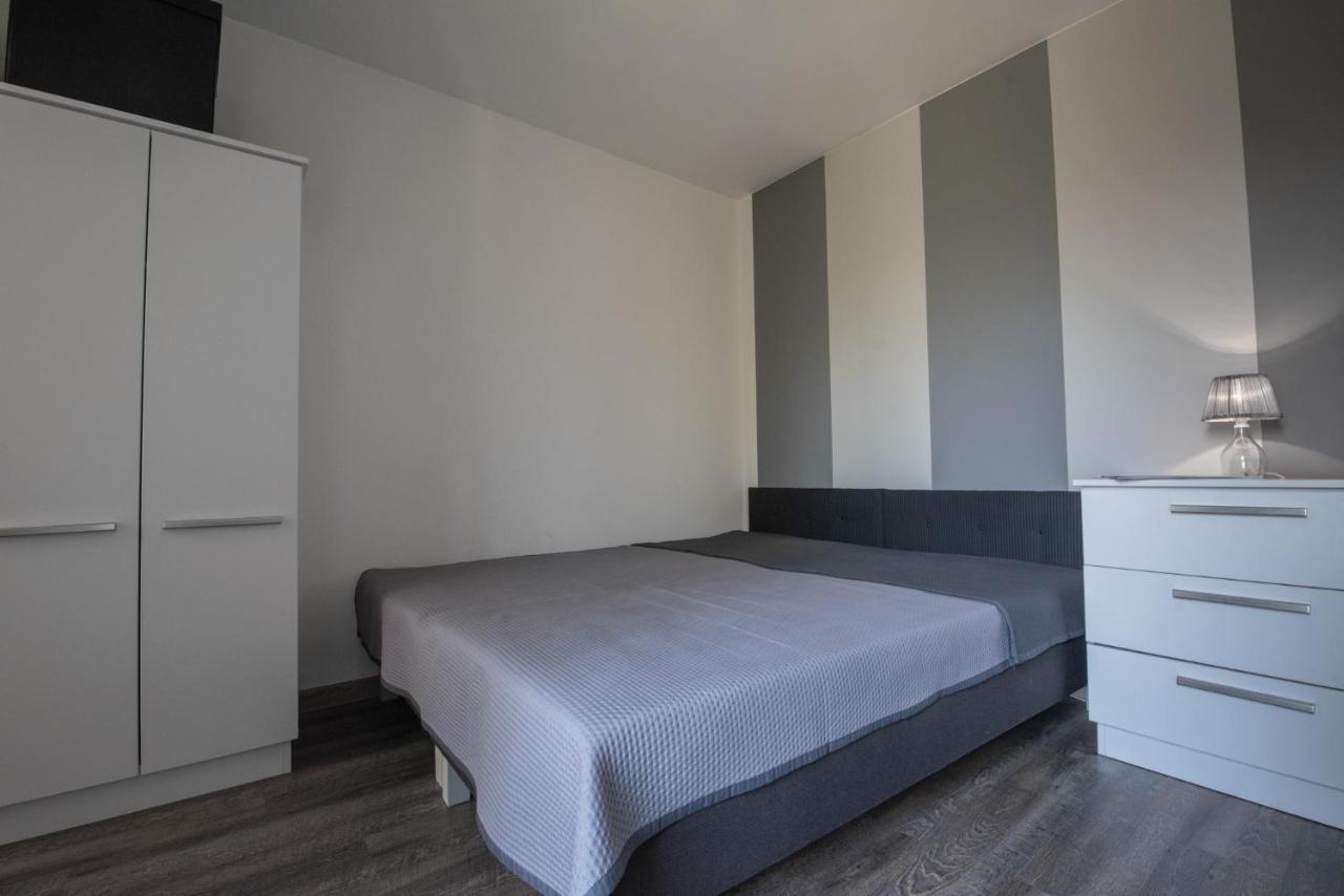 Green House - Two Bedroom Apartment Белско-Бяла Екстериор снимка